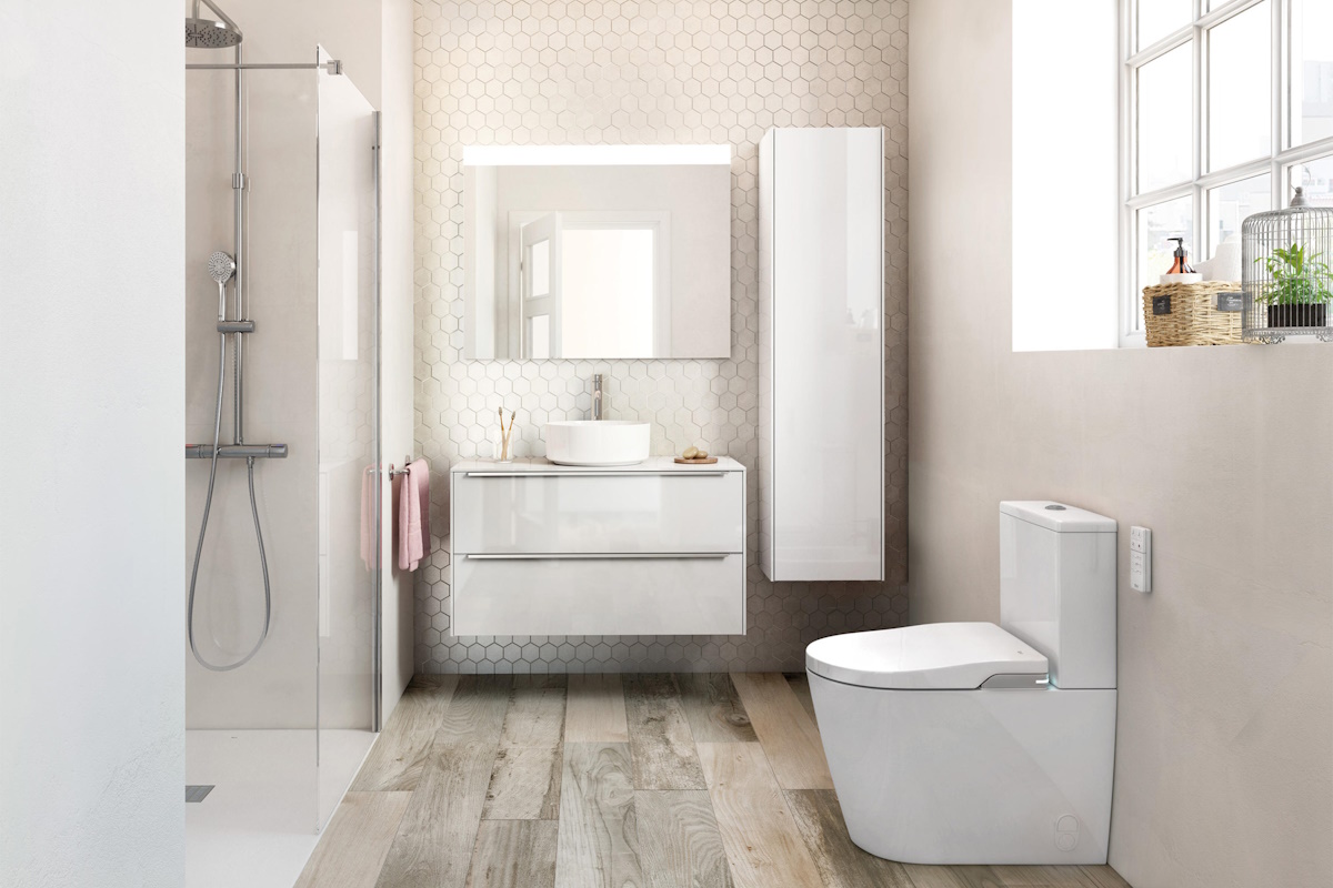Instalación de mobiliario funcional en reformas de baños Cunit realizadas por Reformes Penedès